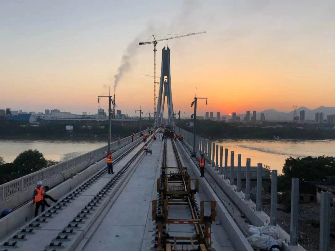 Progetto di fornitura di materiale per il transito ferroviario per la sezione hub di Nanchang della ferrovia ad alta velocit&agrave; Nanchang-Ganzhou