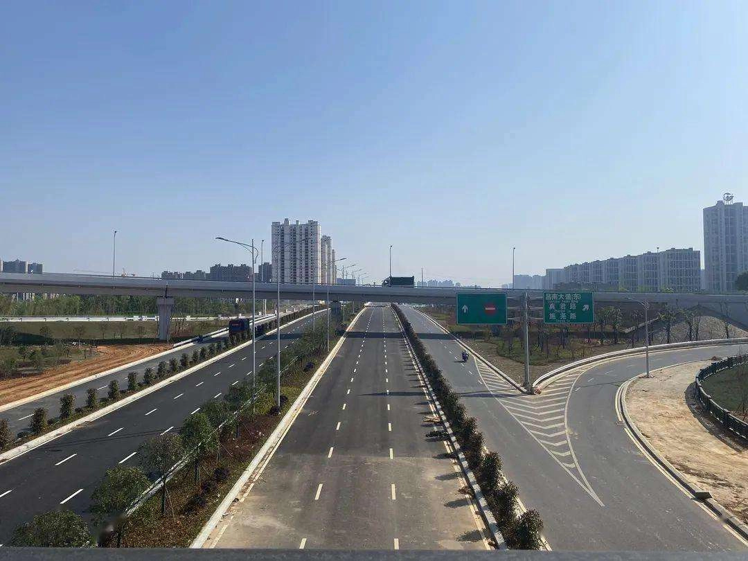 Progetto di fornitura di materiali per le infrastrutture municipali per la ricostruzione della superstrada di Changnan Avenue, Nanchang