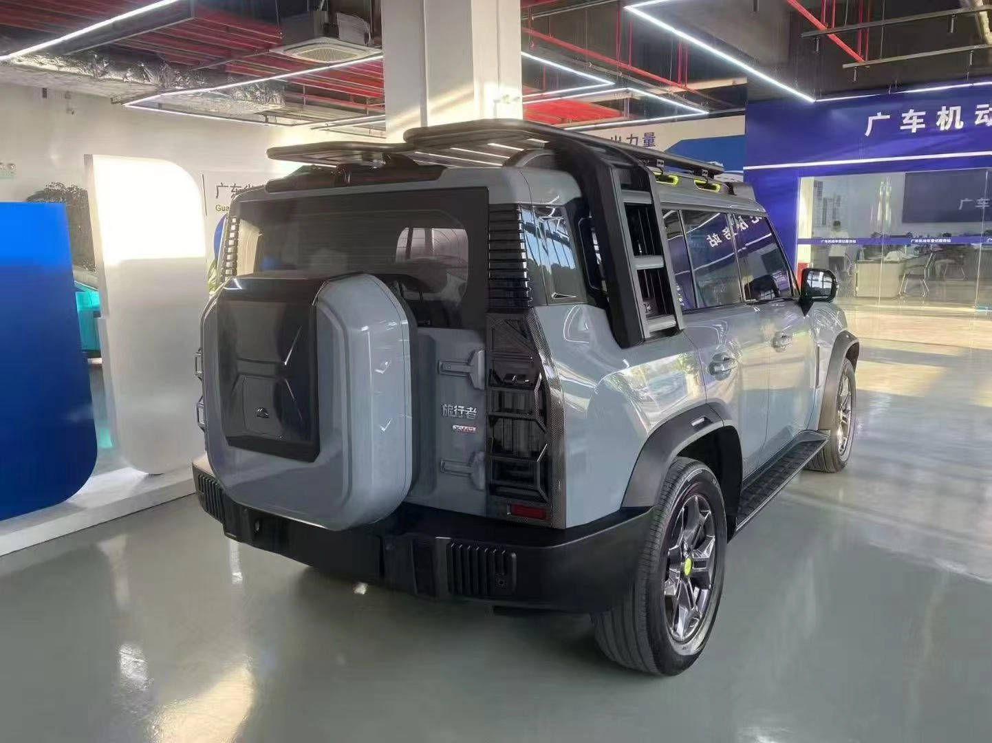 Jetour T2